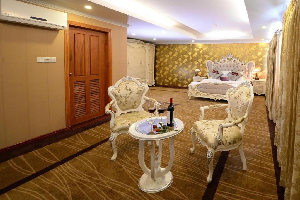 Royal Taunggyi Hotel Extérieur photo