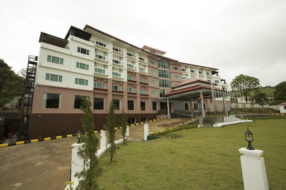 Royal Taunggyi Hotel Extérieur photo