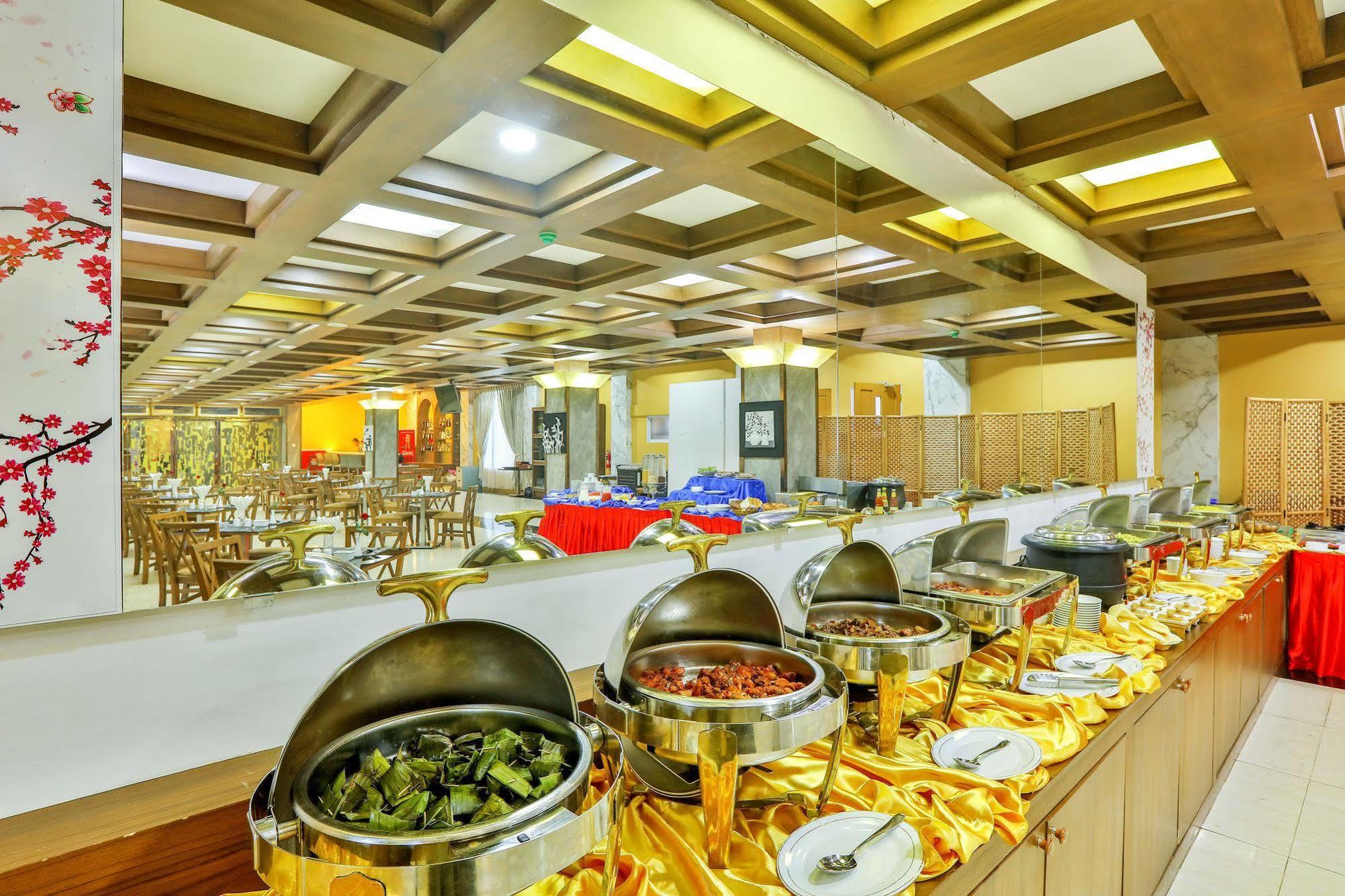 Royal Taunggyi Hotel Extérieur photo